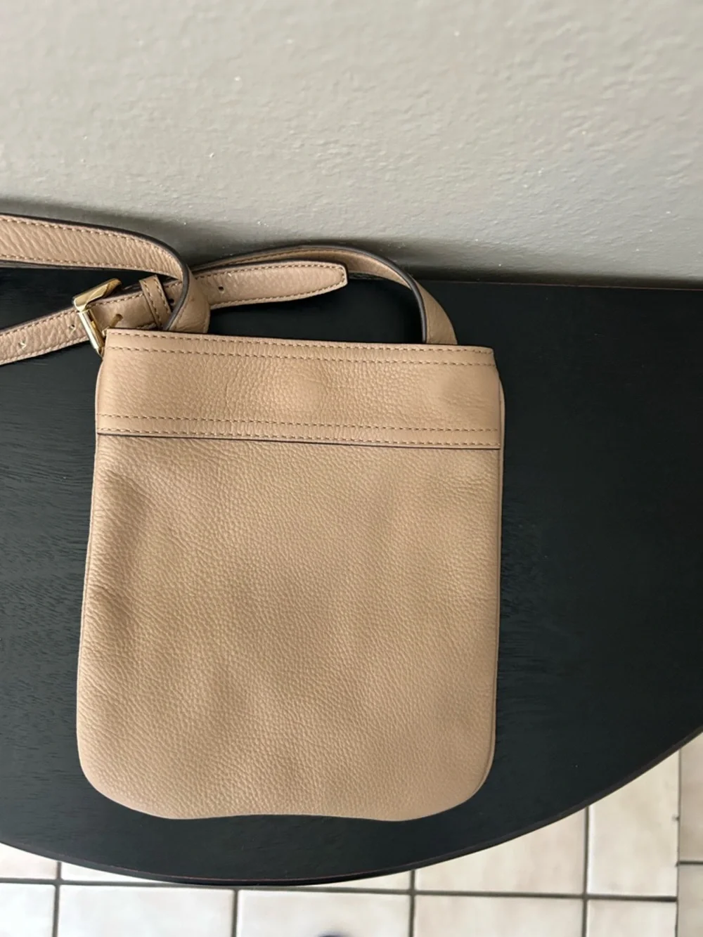 Michael Kors Beige/Tan Leather Crossbody with Gold Plaque